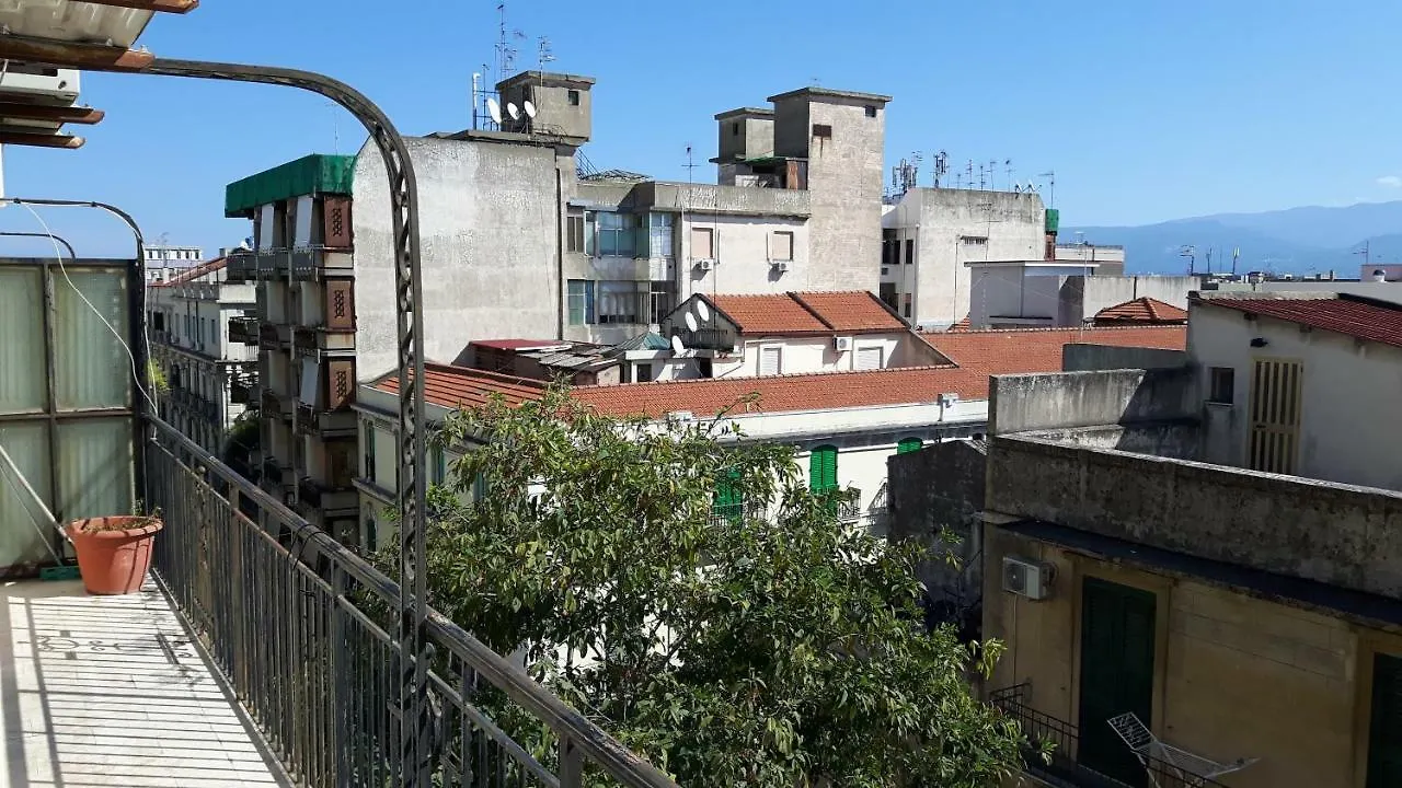 Il Tuppo - Al Centro In Cima Apartment Messina