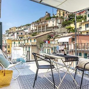 Wanderjohn Penthouse 5terreparco , Riomaggiore Italy